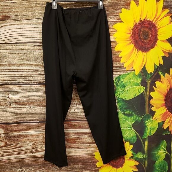Jessica Simpson Maternity pants black 3X NWT - Picture 2 of 7